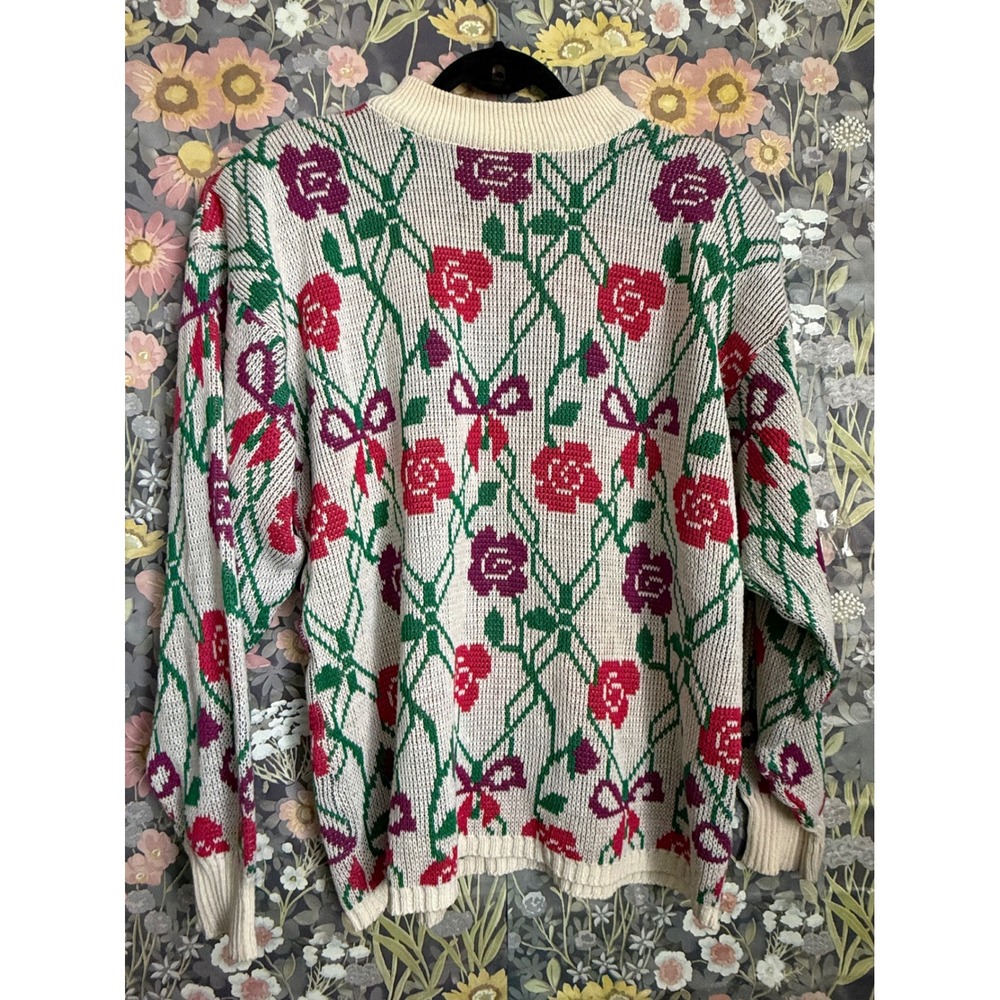 American‎ Weekend Vintage Floral Bow Knit Sweater Women's Size L Cream Roses